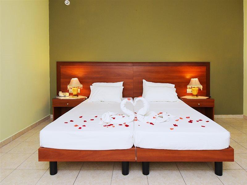 Esmeralda Hotel Kremastí Zewnętrze zdjęcie