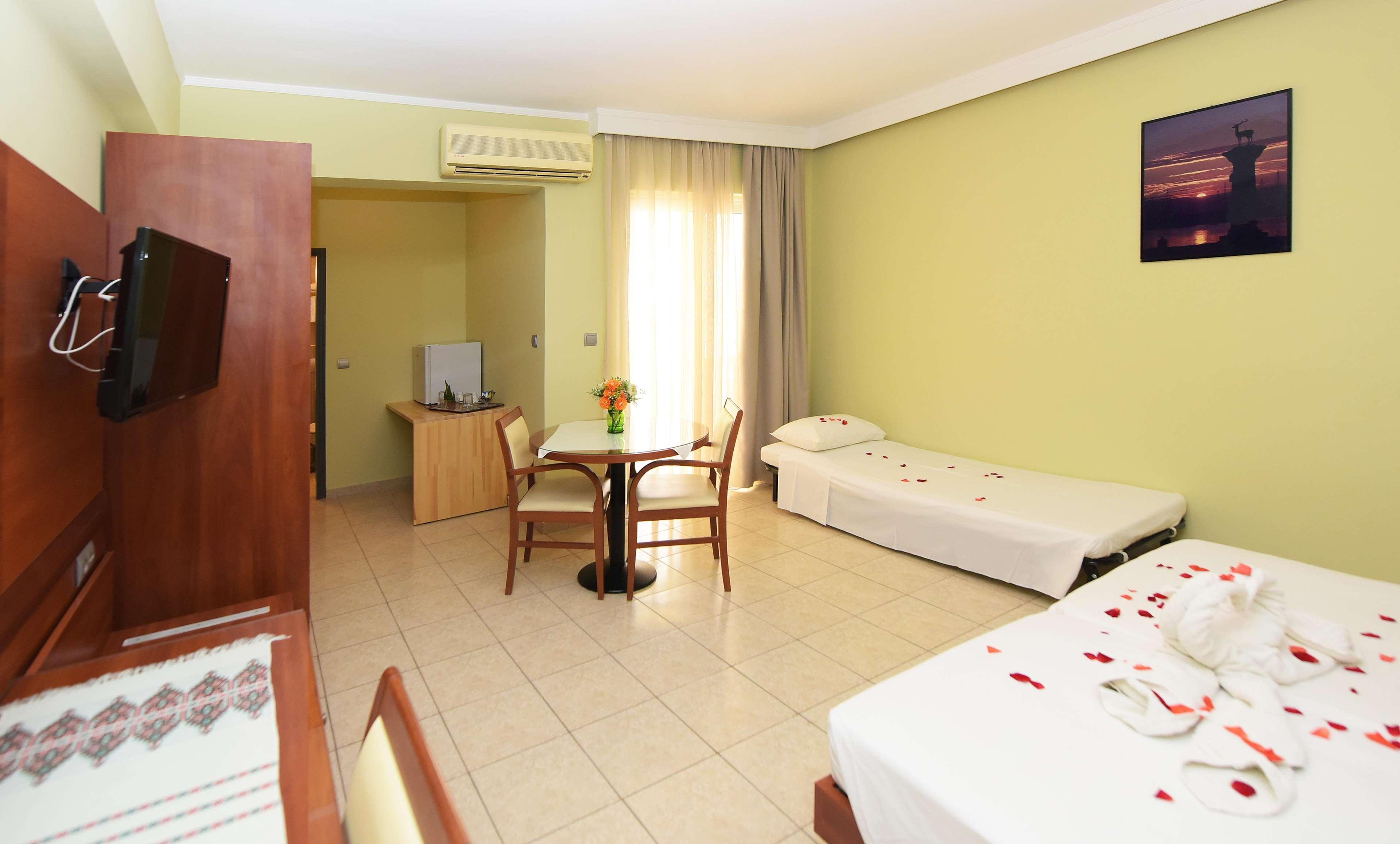 Esmeralda Hotel Kremastí Zewnętrze zdjęcie